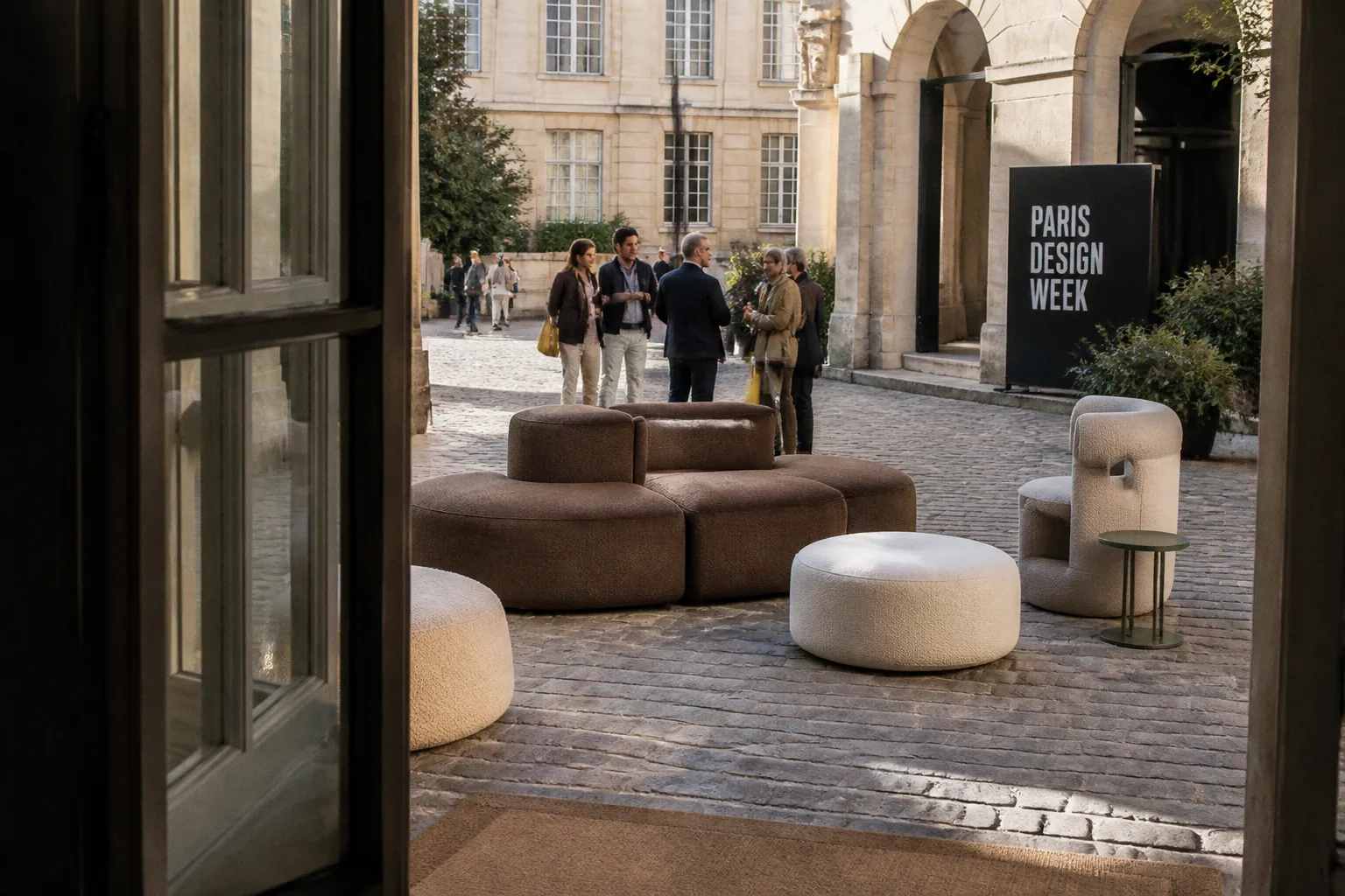 Canapés 2026 : comment distinguer le design durable du mobilier éphémère