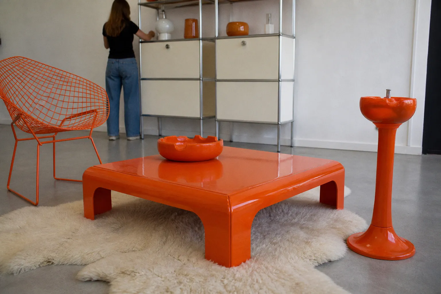 L'histoire de la table basse Ozoo en plexiglas chez Prisunic