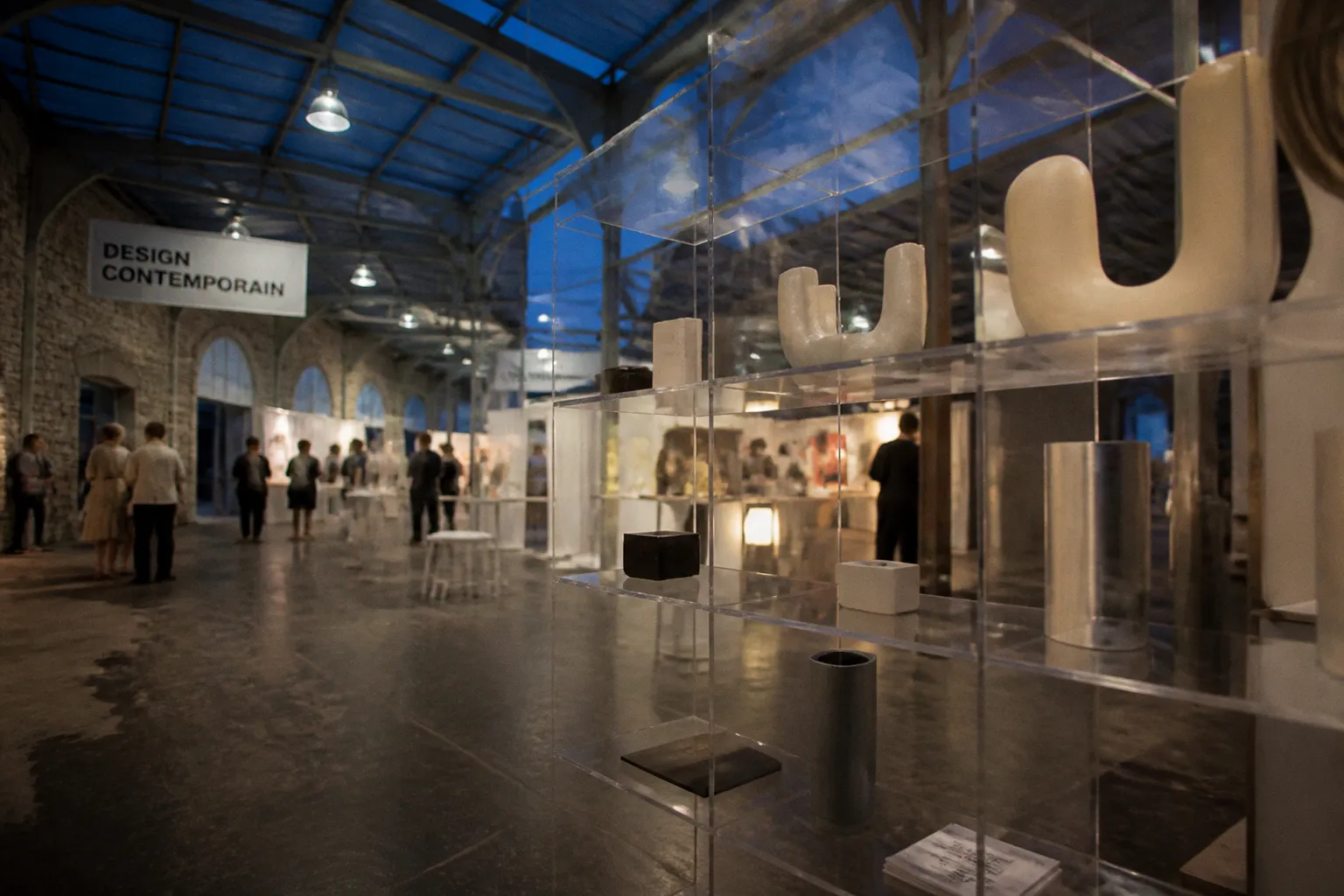 Le design contemporain réinvente la mise en scène des objets d'art