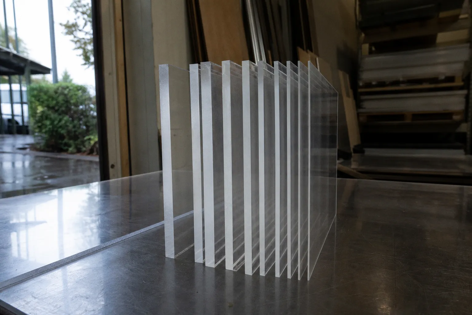 Plaque de plexiglas : quelle épaisseur pour quel projet ?