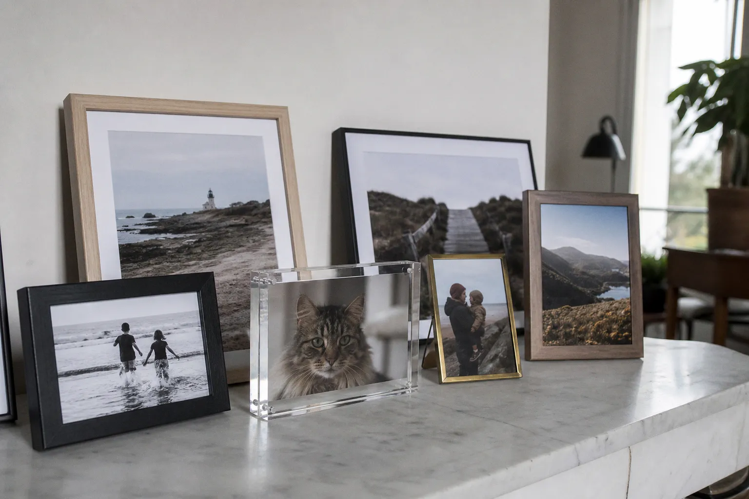 Pourquoi privilégier le plexiglas pour protéger vos tirages photo