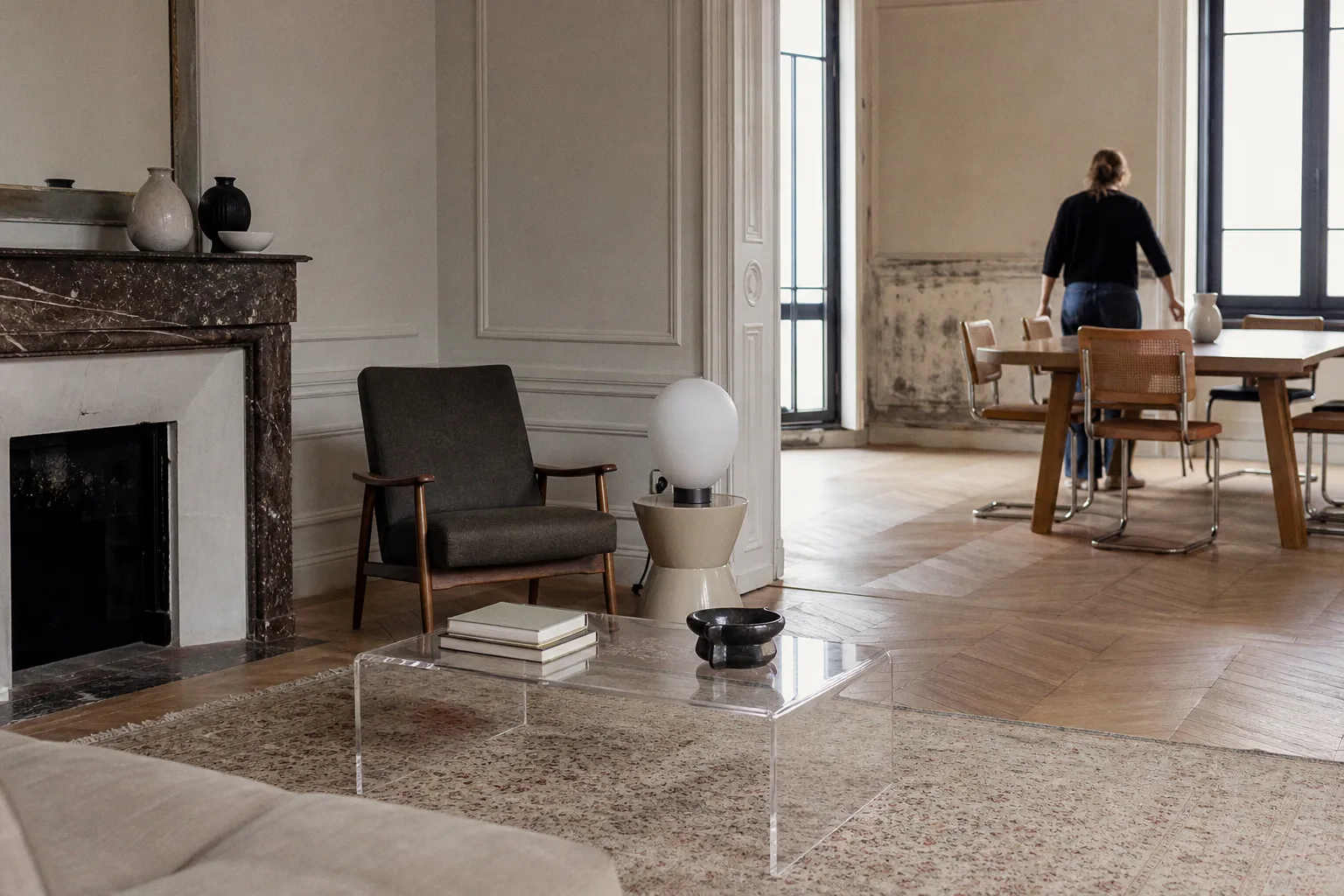 Style Héritage 2026 : comment intégrer le plexiglas dans une déco authentique