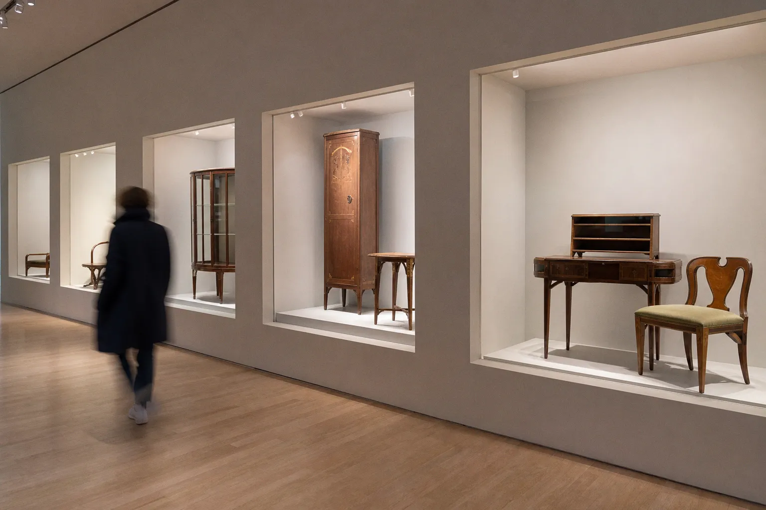 Un siècle de design à Bruxelles : quand l'Art nouveau croise l'Art déco